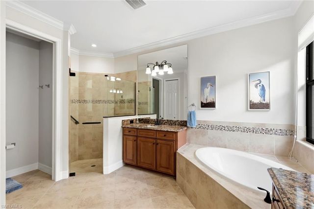 12732 Kinross LN, Naples, FL 34120