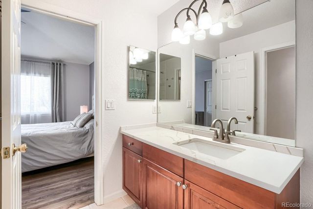 4590 S Auckland Court, Aurora, CO 80015