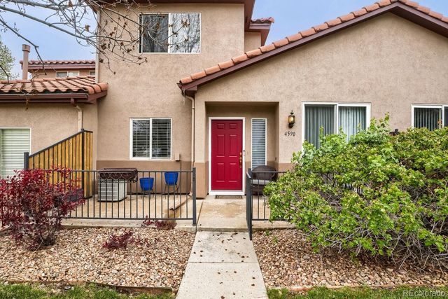 4590 S Auckland Court, Aurora, CO 80015