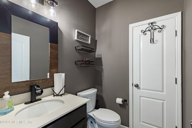 1252 LUFFNESS Drive, Jacksonville, FL 32221