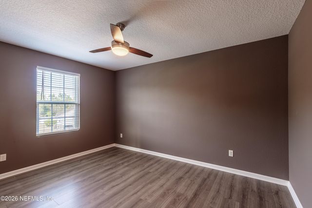 1252 LUFFNESS Drive, Jacksonville, FL 32221