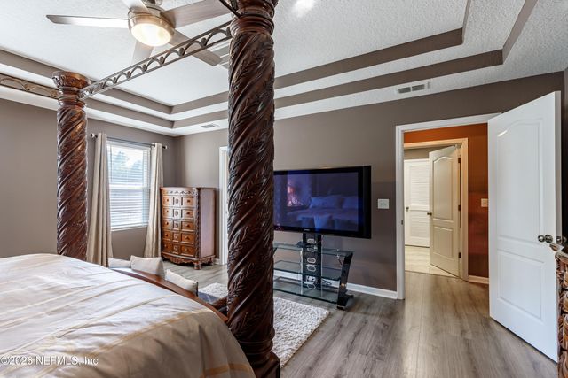 1252 LUFFNESS Drive, Jacksonville, FL 32221