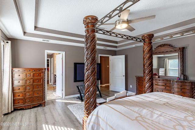 1252 LUFFNESS Drive, Jacksonville, FL 32221