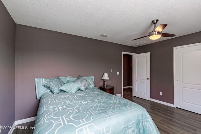 1252 LUFFNESS Drive, Jacksonville, FL 32221