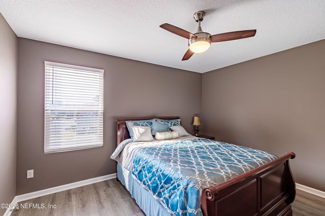 1252 LUFFNESS Drive, Jacksonville, FL 32221