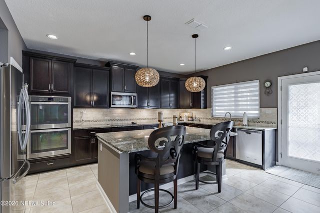 1252 LUFFNESS Drive, Jacksonville, FL 32221