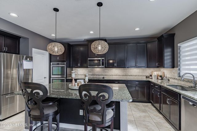 1252 LUFFNESS Drive, Jacksonville, FL 32221