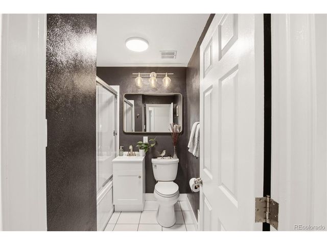 12377 W Mississippi Ave, Lakewood, CO 80228