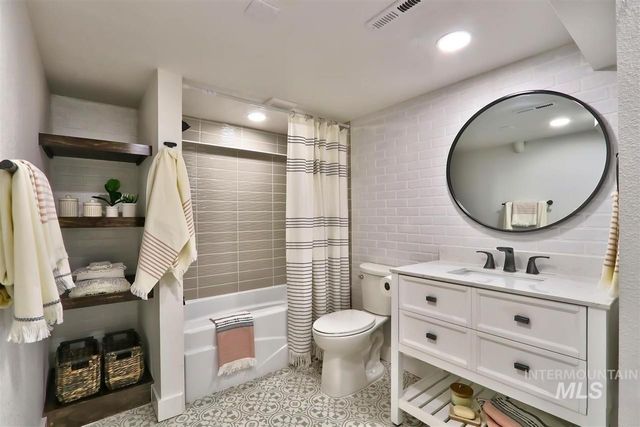 2316 W Kootenai St, Boise, ID 83705