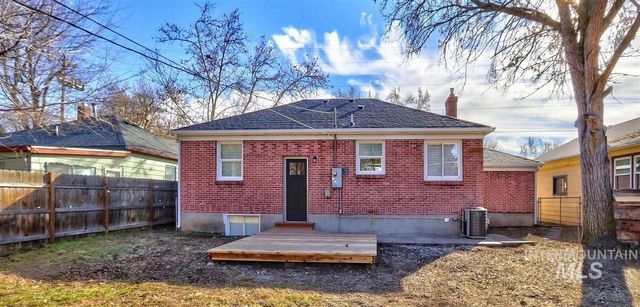 2316 W Kootenai St, Boise, ID 83705