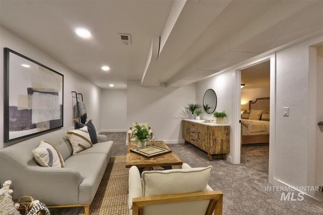 2316 W Kootenai St, Boise, ID 83705