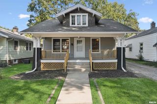 209 E SPRUCE Street, Springfield, IL 62704