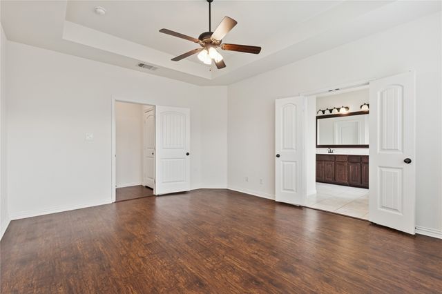 7337 Howling Coyote Lane, Fort Worth, TX 76131