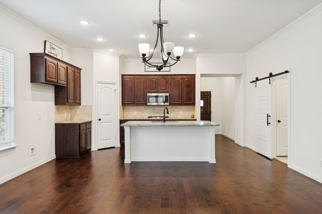 7337 Howling Coyote Lane, Fort Worth, TX 76131