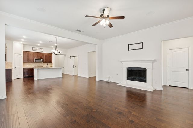 7337 Howling Coyote Lane, Fort Worth, TX 76131