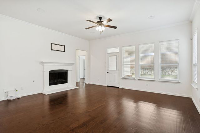 7337 Howling Coyote Lane, Fort Worth, TX 76131