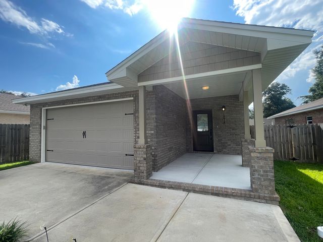 1578 Hickory Street, Niceville, FL 32578