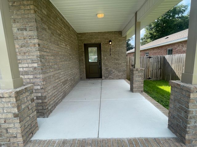1578 Hickory Street, Niceville, FL 32578