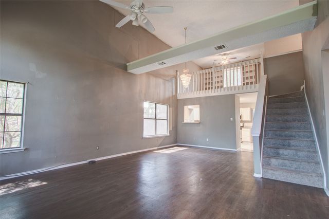 1109 Harvest Hill Lane, Lancaster, TX 75146
