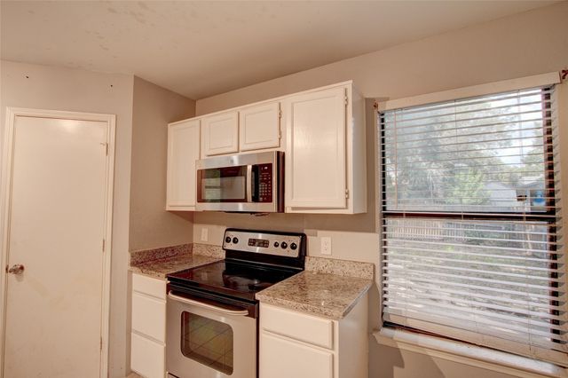 1109 Harvest Hill Lane, Lancaster, TX 75146