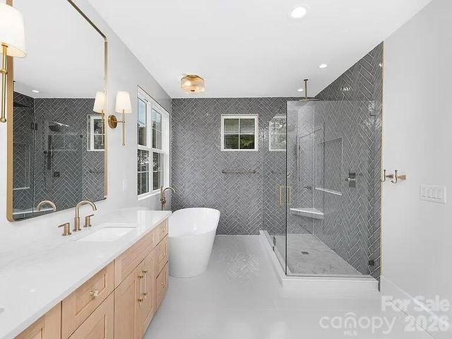 4339 Castlewood Road, Charlotte, NC 28209