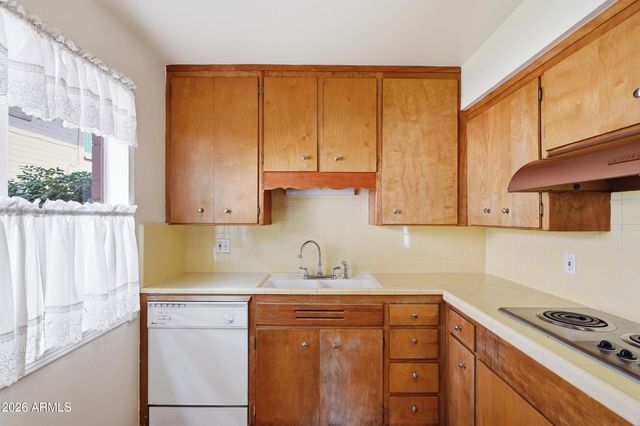 170 E CORONADO Road 62, Phoenix, AZ 85004