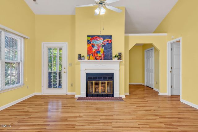 132 Lake Hollow Circle, Cary, NC 27513