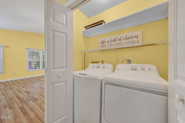 132 Lake Hollow Circle, Cary, NC 27513
