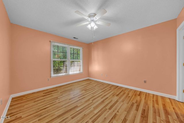 132 Lake Hollow Circle, Cary, NC 27513