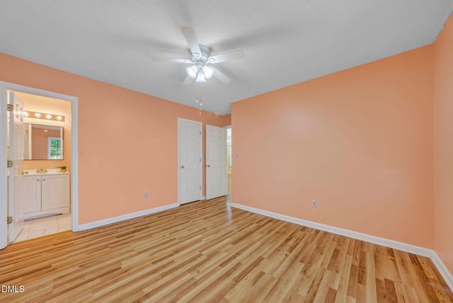 132 Lake Hollow Circle, Cary, NC 27513