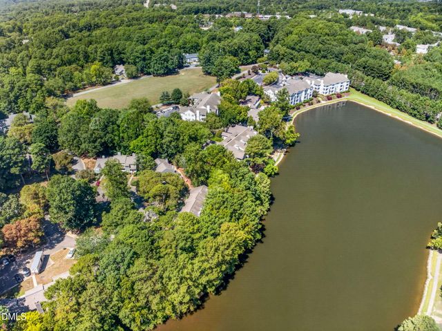 132 Lake Hollow Circle, Cary, NC 27513