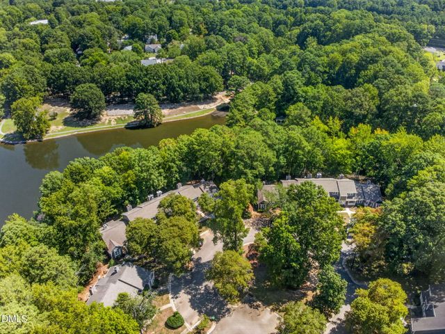 132 Lake Hollow Circle, Cary, NC 27513