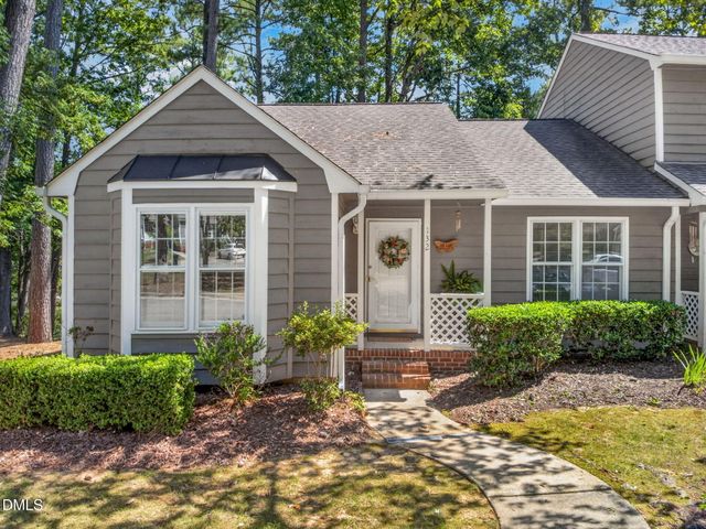 132 Lake Hollow Circle, Cary, NC 27513