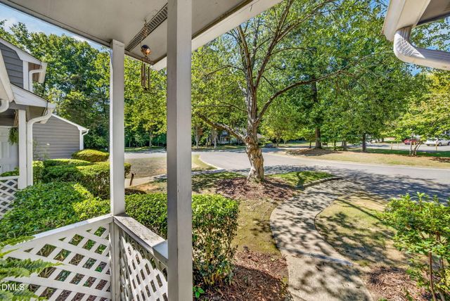 132 Lake Hollow Circle, Cary, NC 27513