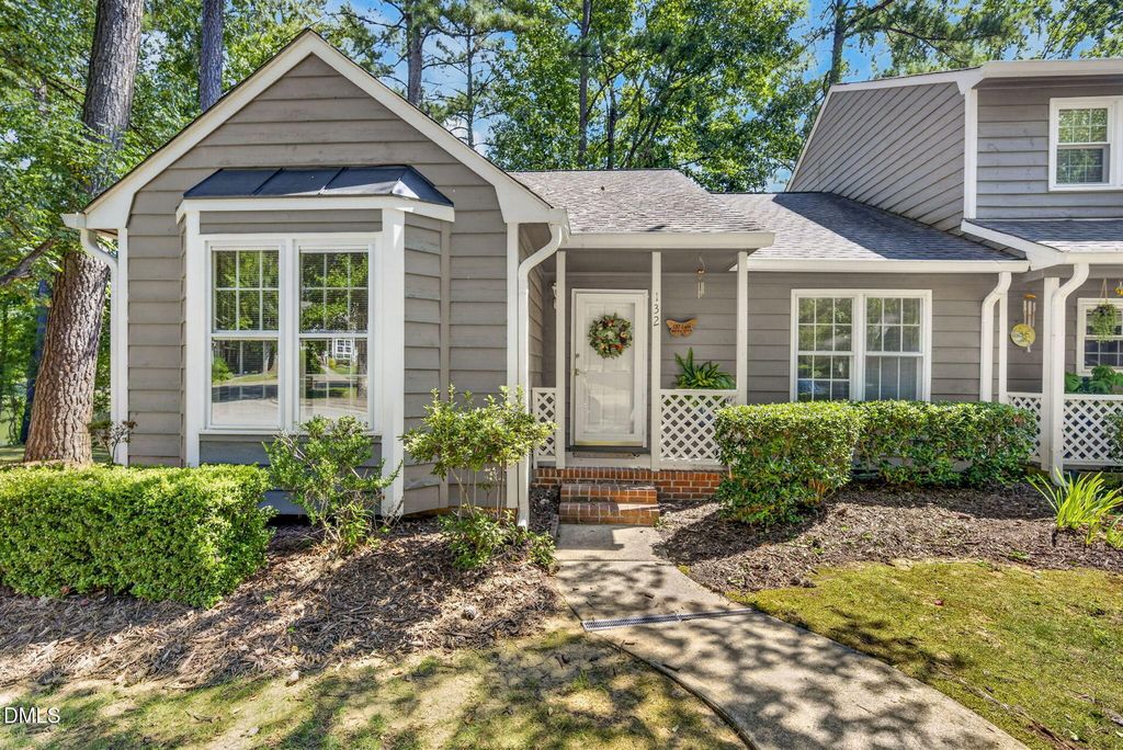 132 Lake Hollow Circle, Cary, NC 27513