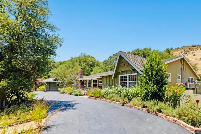 2547 Stokes Canyon Road, Calabasas, CA 91302
