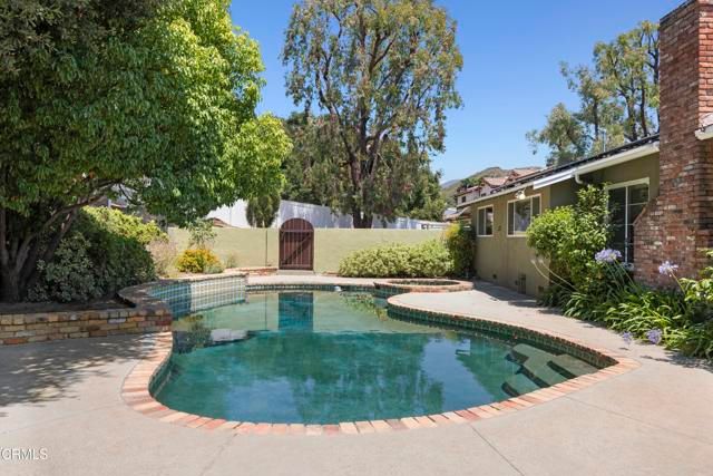 2547 Stokes Canyon Road, Calabasas, CA 91302