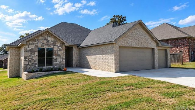 9401 Journey Dr, Sherwood, AR 72120