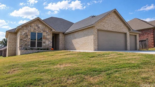 9401 Journey Dr, Sherwood, AR 72120