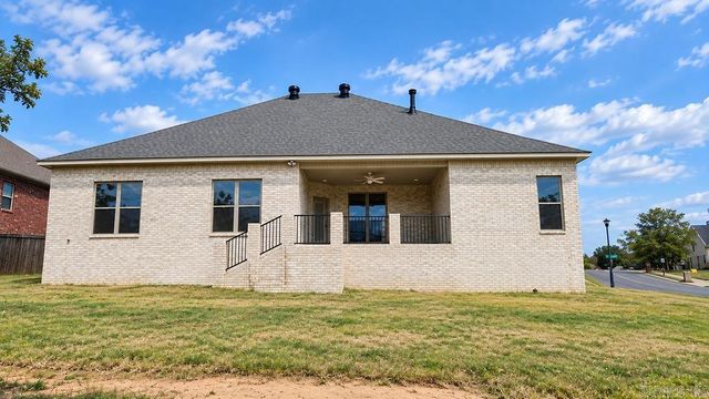 9401 Journey Dr, Sherwood, AR 72120