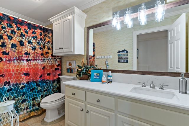 571 Hidden Lake Drive, Powderly, TX 75473