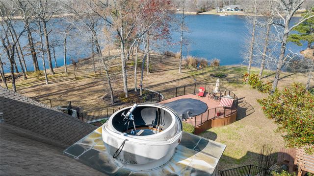 571 Hidden Lake Drive, Powderly, TX 75473