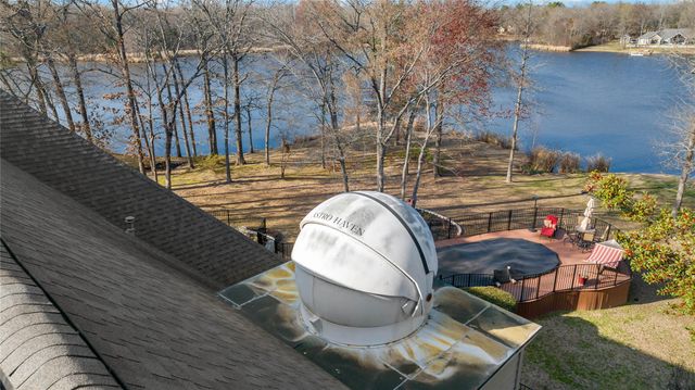 571 Hidden Lake Drive, Powderly, TX 75473