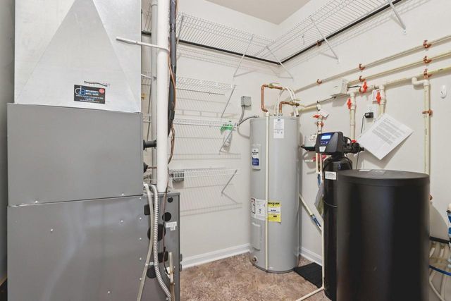 1110 Black Bear DRIVE, Mukwonago, WI 53149