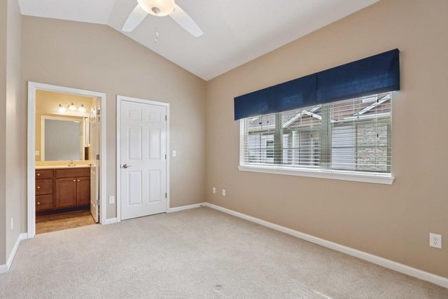 1110 Black Bear DRIVE, Mukwonago, WI 53149