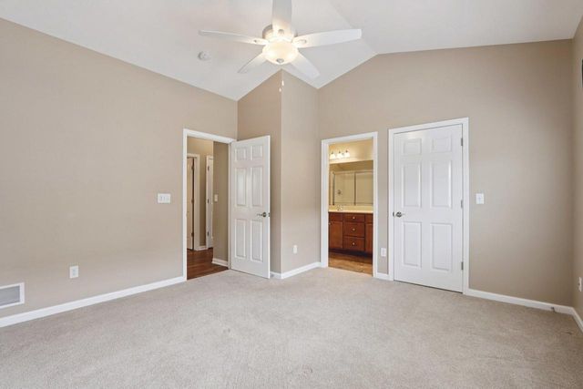 1110 Black Bear DRIVE, Mukwonago, WI 53149