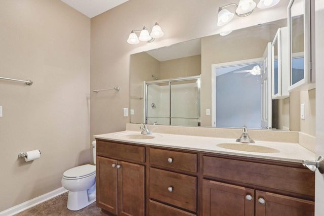 1110 Black Bear DRIVE, Mukwonago, WI 53149