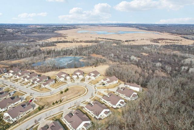 1110 Black Bear DRIVE, Mukwonago, WI 53149