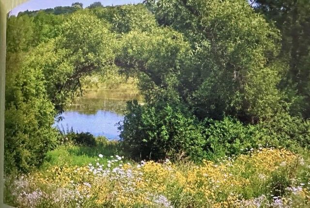 1110 Black Bear DRIVE, Mukwonago, WI 53149