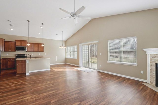 1110 Black Bear DRIVE, Mukwonago, WI 53149